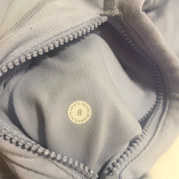 Lululemon define jacket, blue/purple, size 8 - Picture 3 of 3